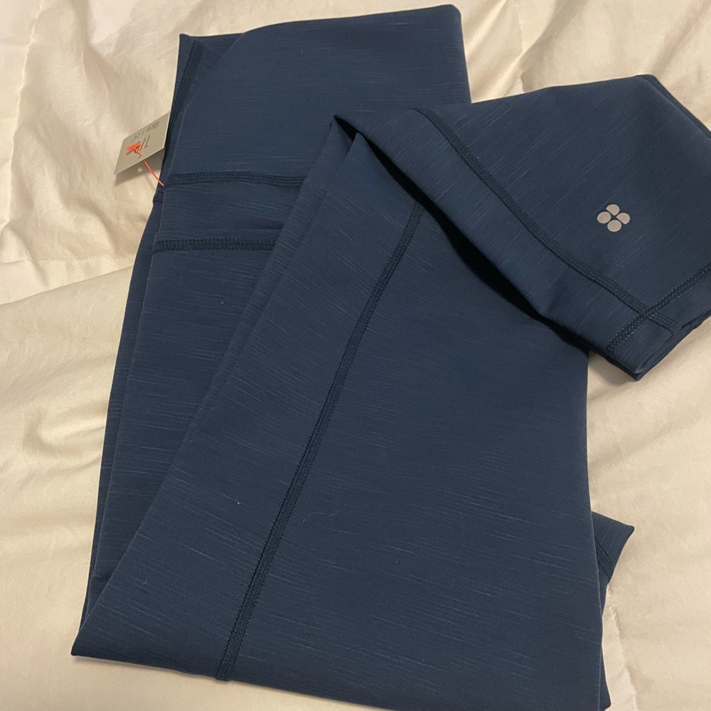 Sweaty Betty NWT Leggings. Size Large 7/8